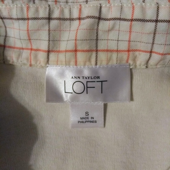 Ann Taylor LOFT S collared henley long sleeved T - Picture 3 of 7